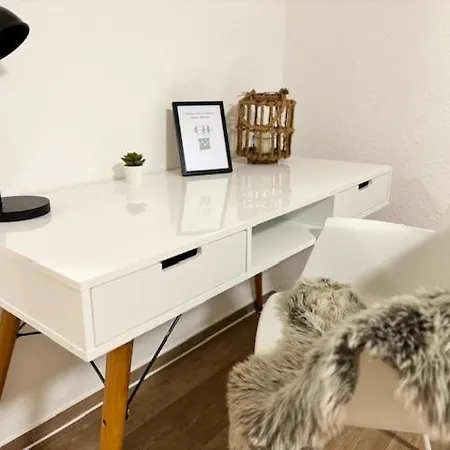 Charming Homes - 10 *